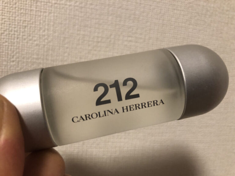 【使用談】キャロライナヘレラ・212の実際の香り/女ウケ、口コミはどんな感じ？【メンズ香水レビュー】 | ZERO FRAGRANCE